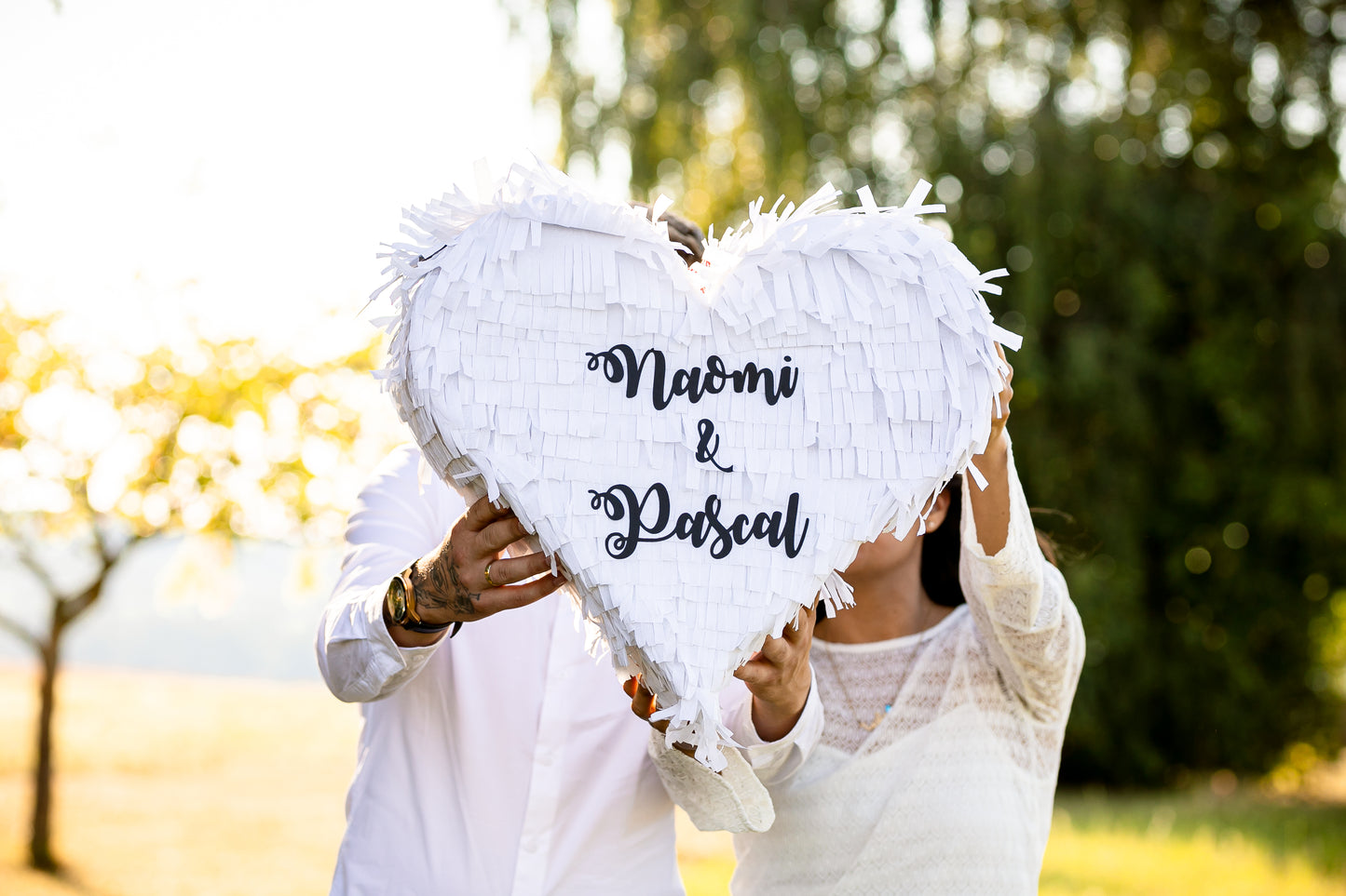 Liebe Herz Piñata image 6