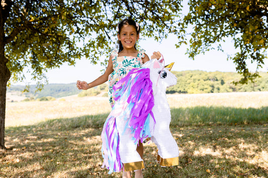 Einhorn Piñata image 0