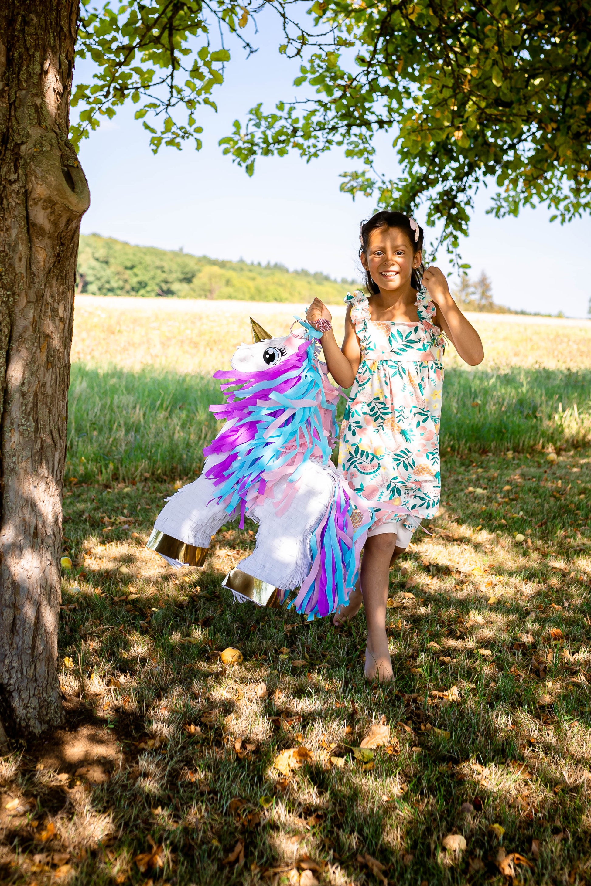 Einhorn Piñata image 8